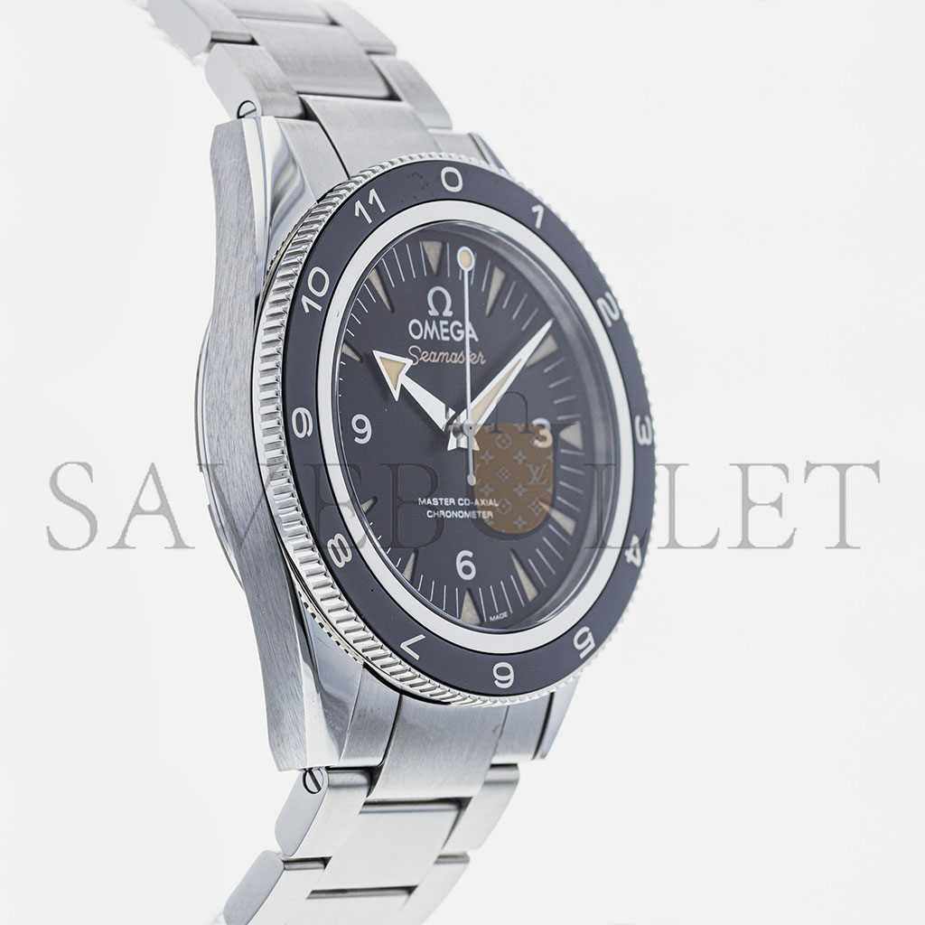 OMEGA SEAMASTER 300 MASTER CO-AXIAL JAMES BOND SPECTRE WATCH 233.32.41.21.01.001